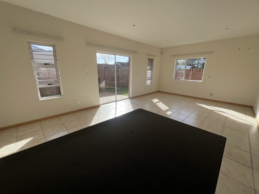 3 Bedroom Property for Sale in Berea Eastern Cape